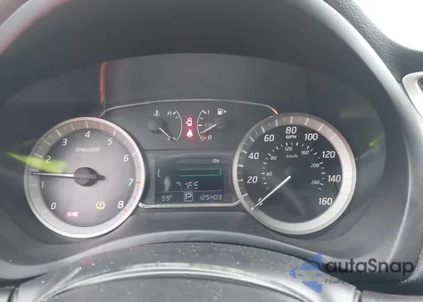 2013 Nissan Sentra Sr z USA, uszkodzony, nr VIN 3N1AB7AP4DL781197